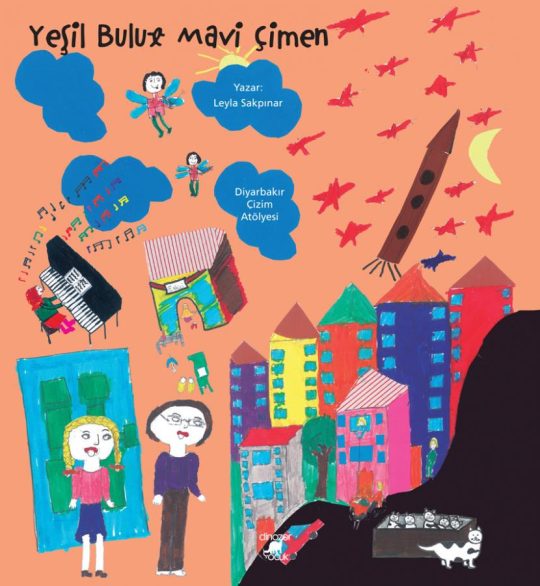 Yeşil Bulut Mavi Çimen